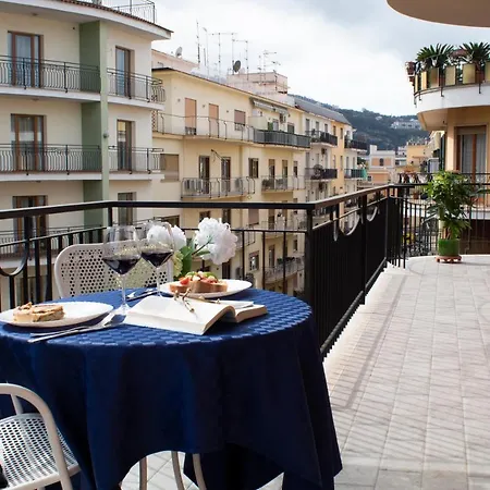 Casa Derosa In Centro *