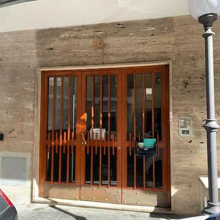 Casa Derosa In Centro Sorrento