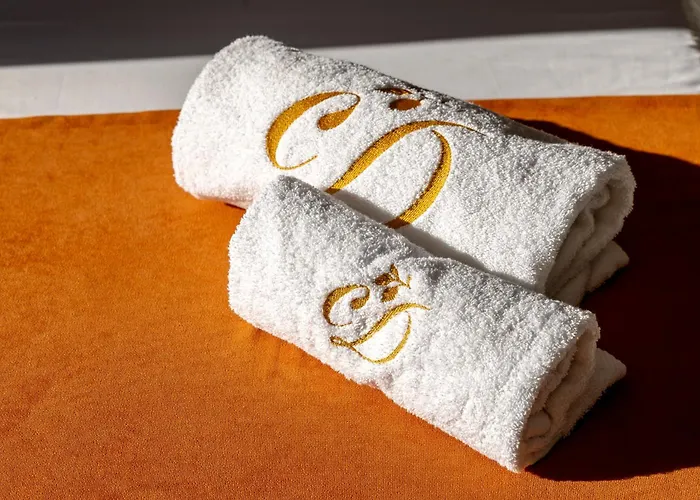 Casa Derosa In Centro * Сорренто