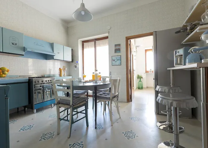 Casa Derosa In Centro Sorrento