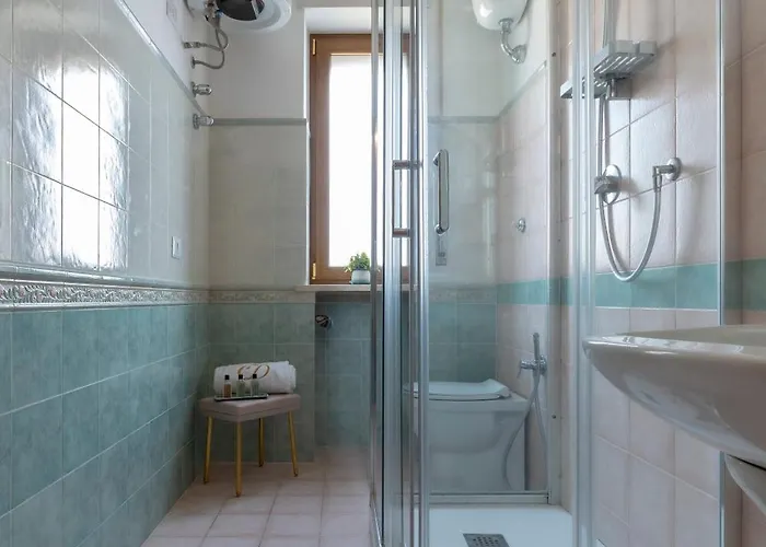 Casa Derosa In Centro Апартаменти *