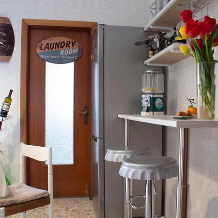 Casa Derosa In Centro Διαμέρισμα *